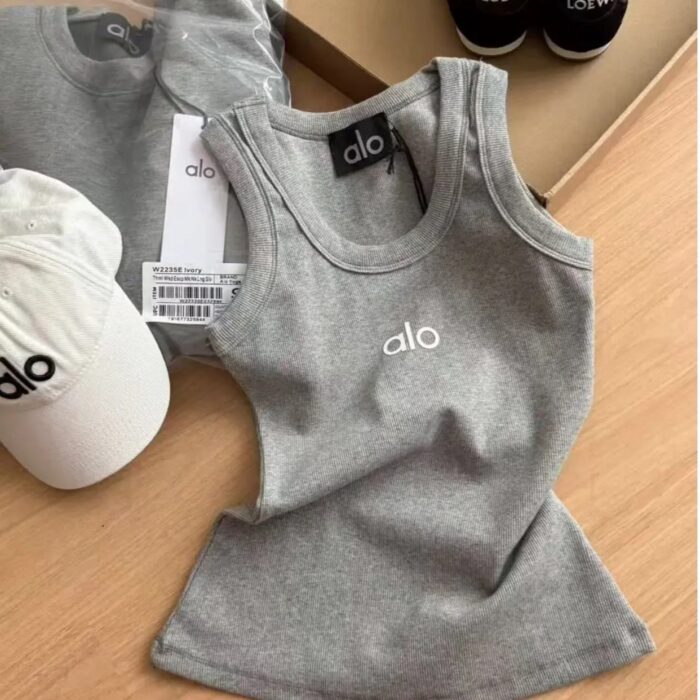 Trendy Vest For Women - Image 2