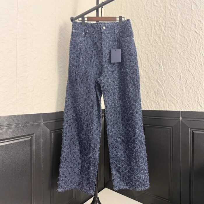 Elegant Wide Leg Jeans For Women - Image 1