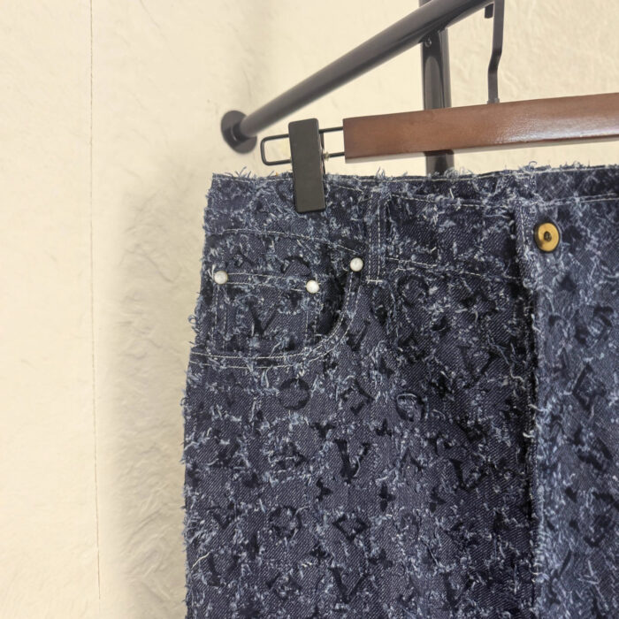 Elegant Wide Leg Jeans For Women - Image 3