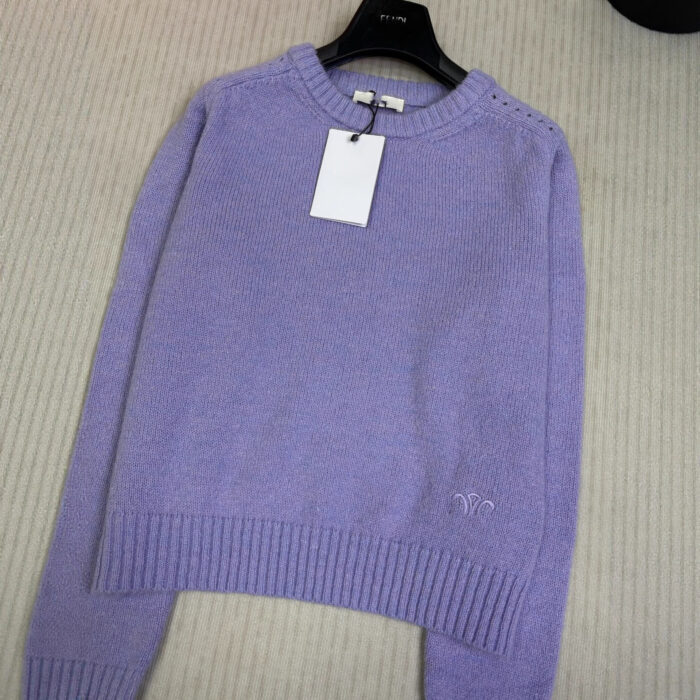 Warm And Soft Sweaters For Women - Image 2