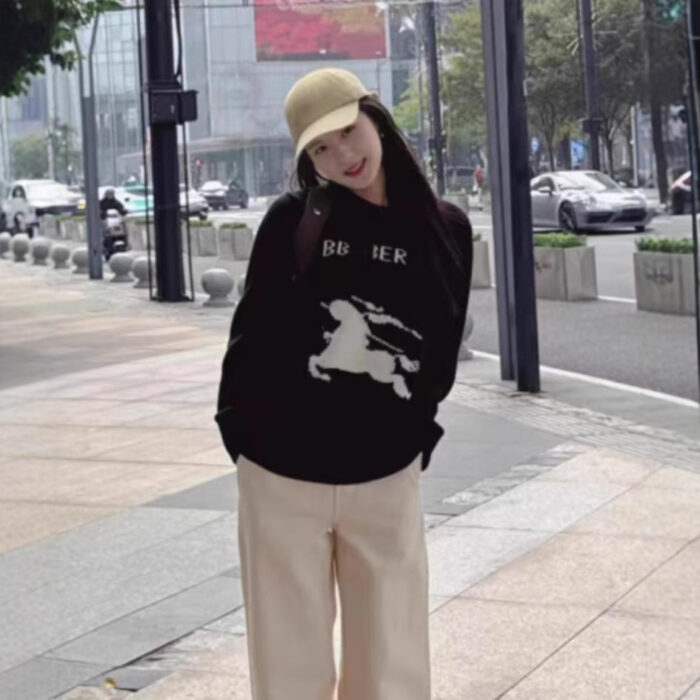 Elegant Warm Sweaters For Women - Image 1