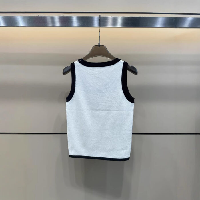 Round Neck Crop Top For Women - Image 4