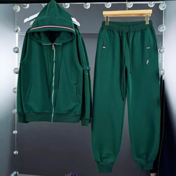 Fashionable Versatile Tracksuits For Women - Image 3