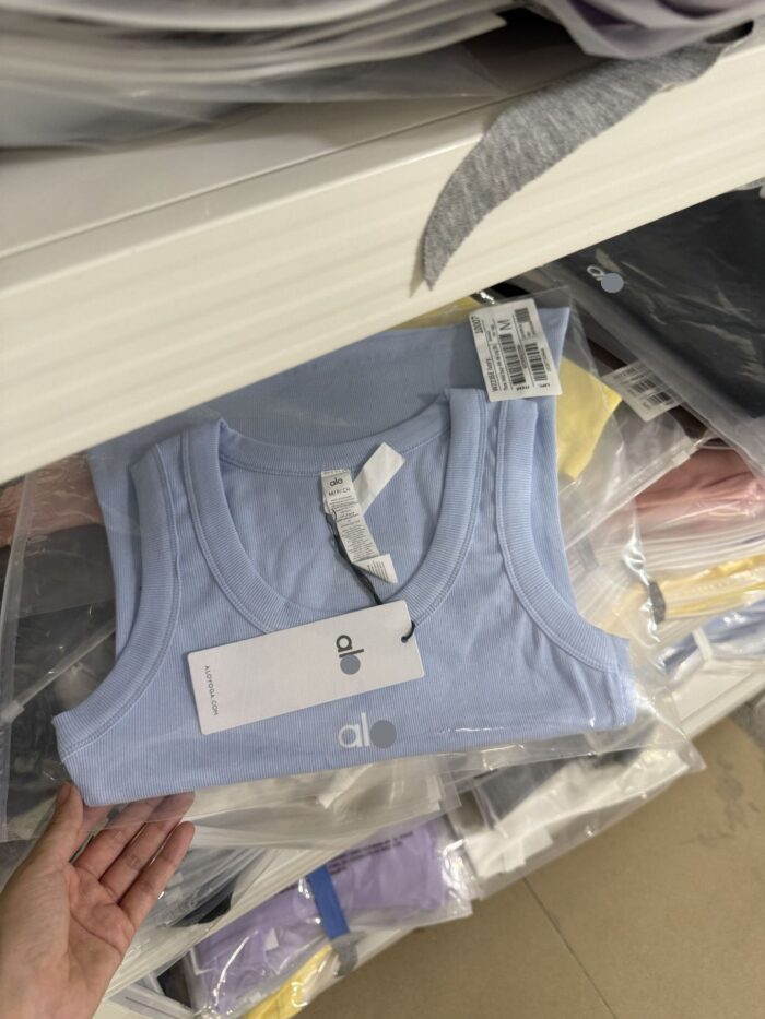 Basic Solid Colour Tops For Women - Image 4