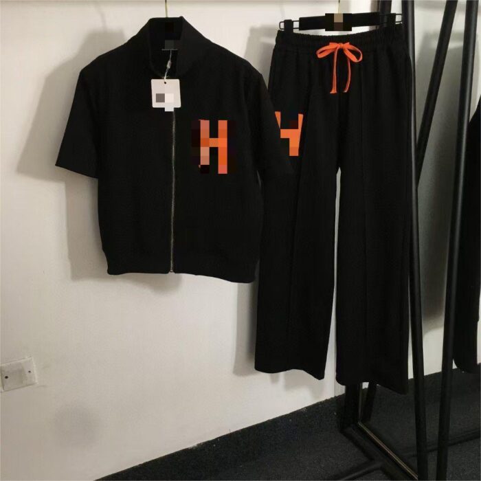 New Two-Piece Set For Women - Image 1