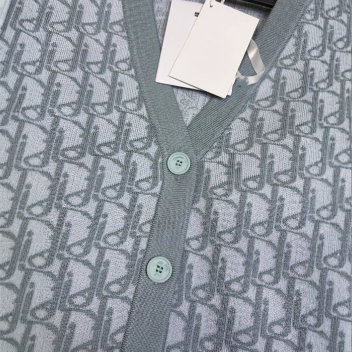 Luxury Cardigan For Women - Image 5