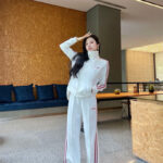 Hight Quality Zipper Tracksuits For Men - Image 3