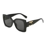 Trendy Square Sunglasses For Women - Image 5