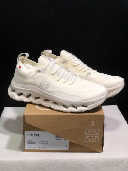 Lightweight Trainers For Men And Women