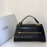 High Quality Handbag For Women - Image 2
