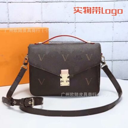 Elegant Square Crossbody Bags For Women