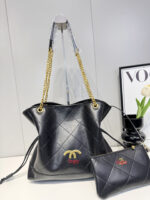 Large Capacity Shoulder Bags - Image 4