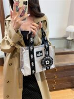 Trendy Handbags For Women - Image 2