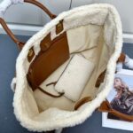 Large Capacity Leather Bag For Women - Image 4