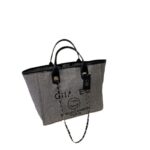 Luxury Large Capacity Shoulder Bags For Women - Image 5