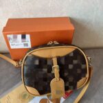 Elegant Crossbody Bags For Women