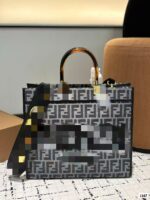 Luxury Large Capacity Handbags For Women - Image 5