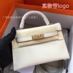 Classic Handbags For Women - Image 2