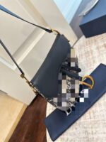 Luxury Shoulder Bags For Women - Image 3