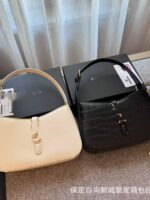 Popular Shoulder Bags For Women - Image 2