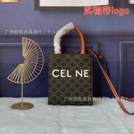 Classic Large Capacity Handbags For Women