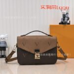 Elegant Square Crossbody Bags For Women - Image 2