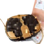 Elegant Crossbody Bags For Women - Image 5