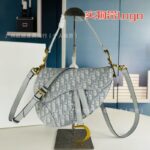 Trendy Crossbody Bags For Women - Image 2