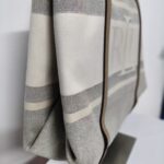 Luxury Large Capacity Shoulder Bag - Image 3